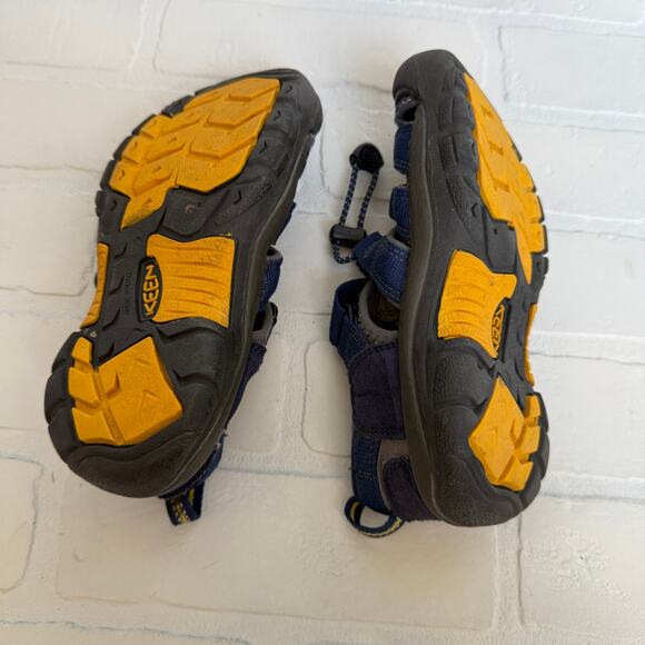 KEEN Newport H2 Youth Boys Navy & Black Outdoor Hiking Sandals Size 1Y - Picture 5 of 7
